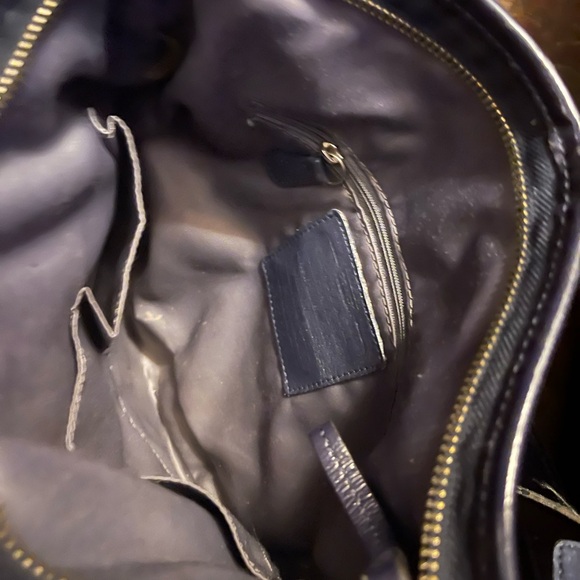 Coach F19820 Navy/silver shoulder bag signature design - Picture 6 of 8